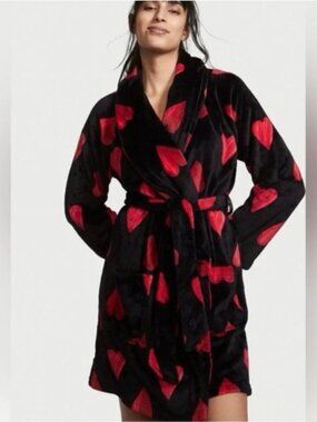 Victoria's Secret Plush Heart Robe M/L
